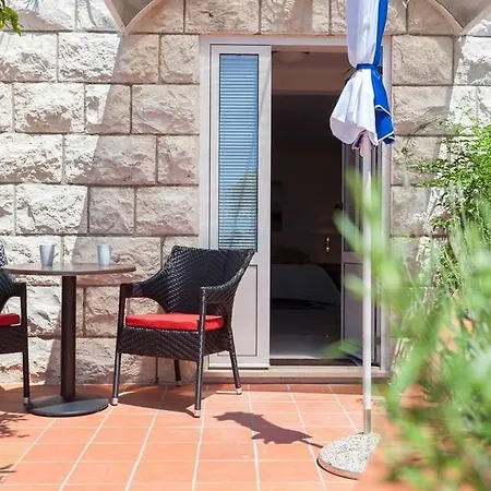 Zicara Apartman